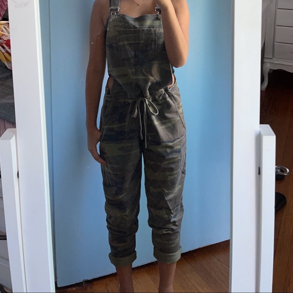 womens Pants jumpsuit small lot of 2